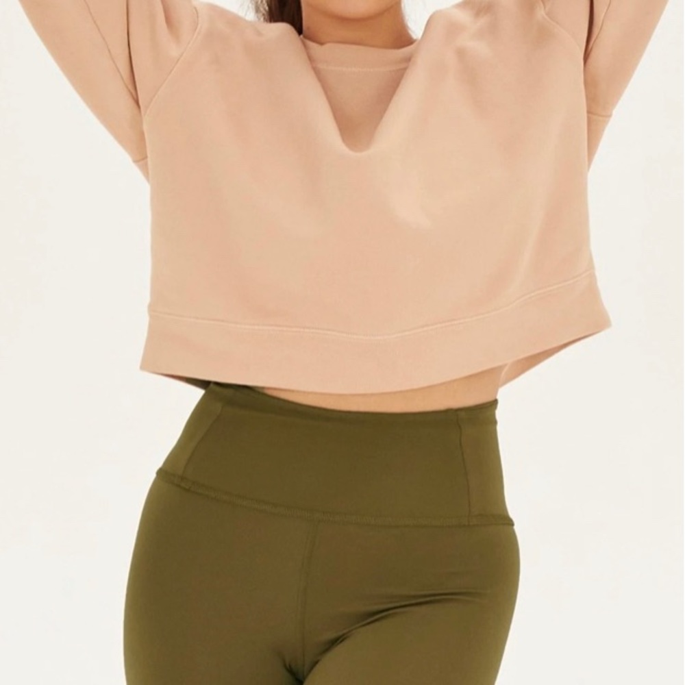 Girlfriend collective 50/50 cropped sweatshirt